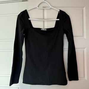 Aritzia Contour Squareneck Long Sleeve Top